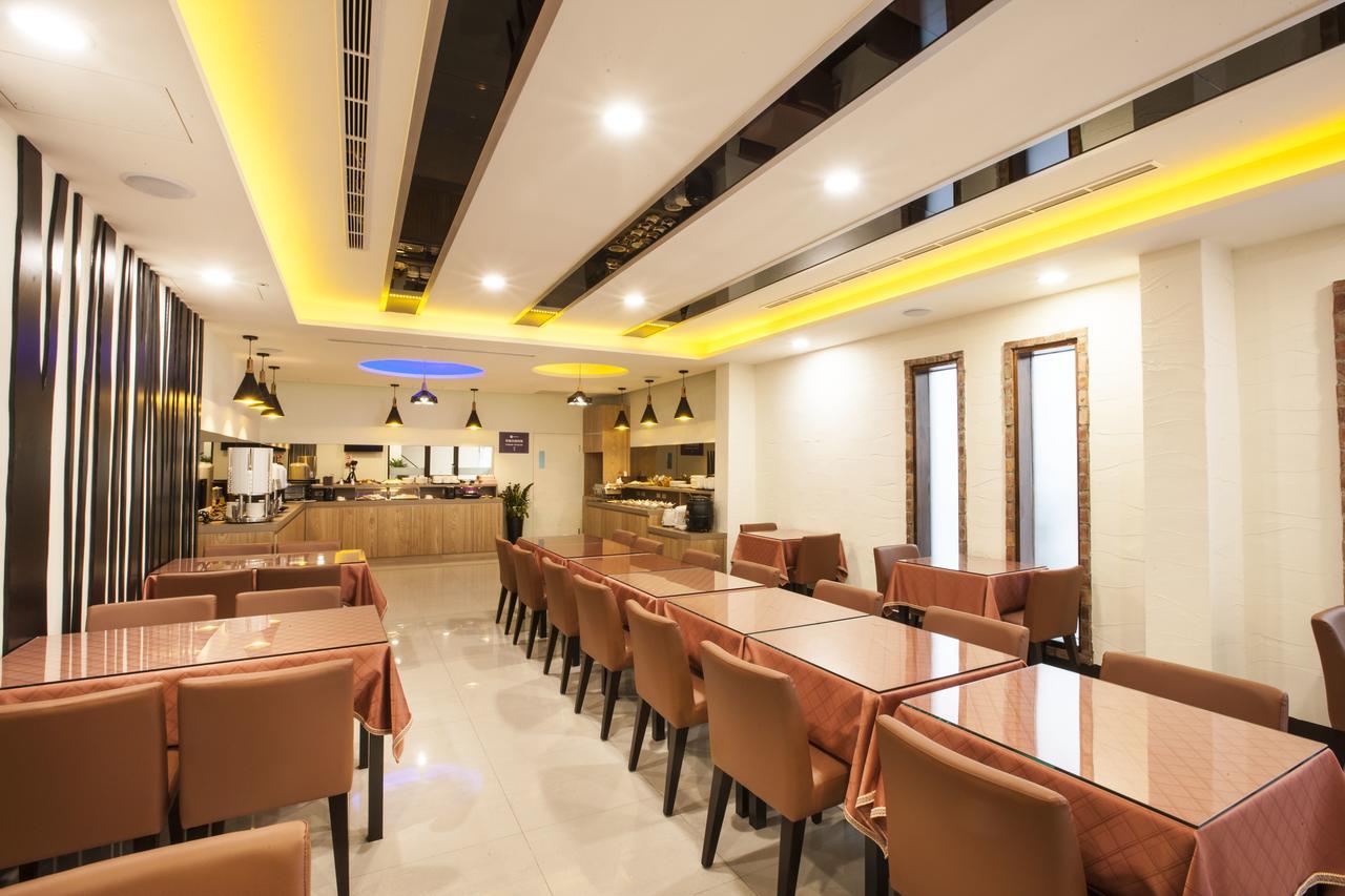 טאינאן Foxdou Business Motel מראה חיצוני תמונה